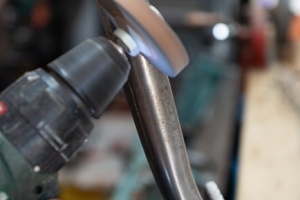 Repairing spade